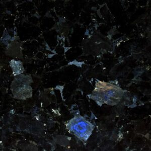 Лабрадорит Volga Blue